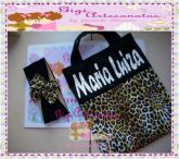 Kit personalizado com sacolinha + faixa de meia de seda.